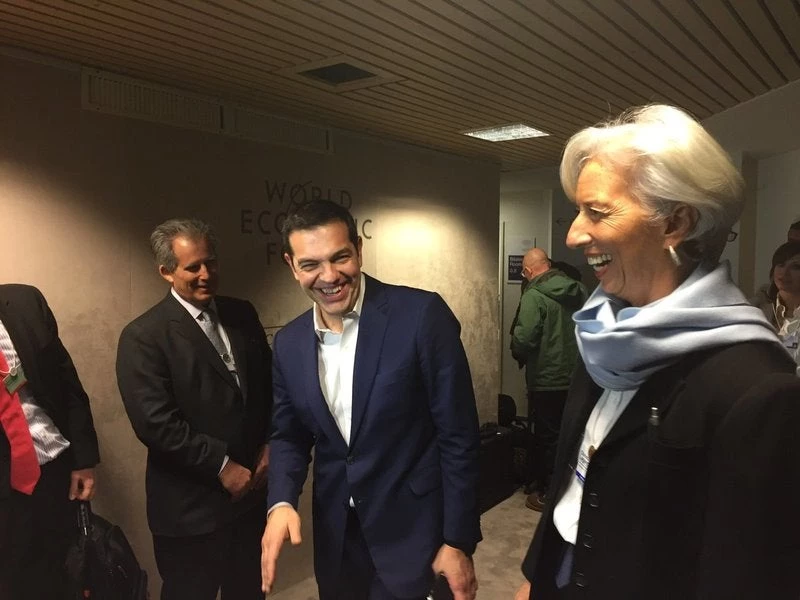 Μεταρρυθμίσεις και ελάφρυνση χρέους συζήτησαν Τσίπρας-Λαγκάρντ στο Νταβός (εικόνες)